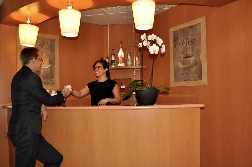 Mercure Rennes Centre Place Bretagne